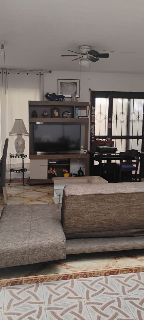 Casa de 11 alcobas en venta en La Flora, Cali, 750 m² · foto 8 de 24