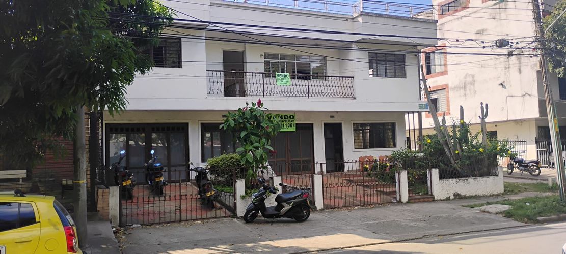 Casa de 11 alcobas en venta en La Flora, Cali, 750 m² · foto 11 de 24