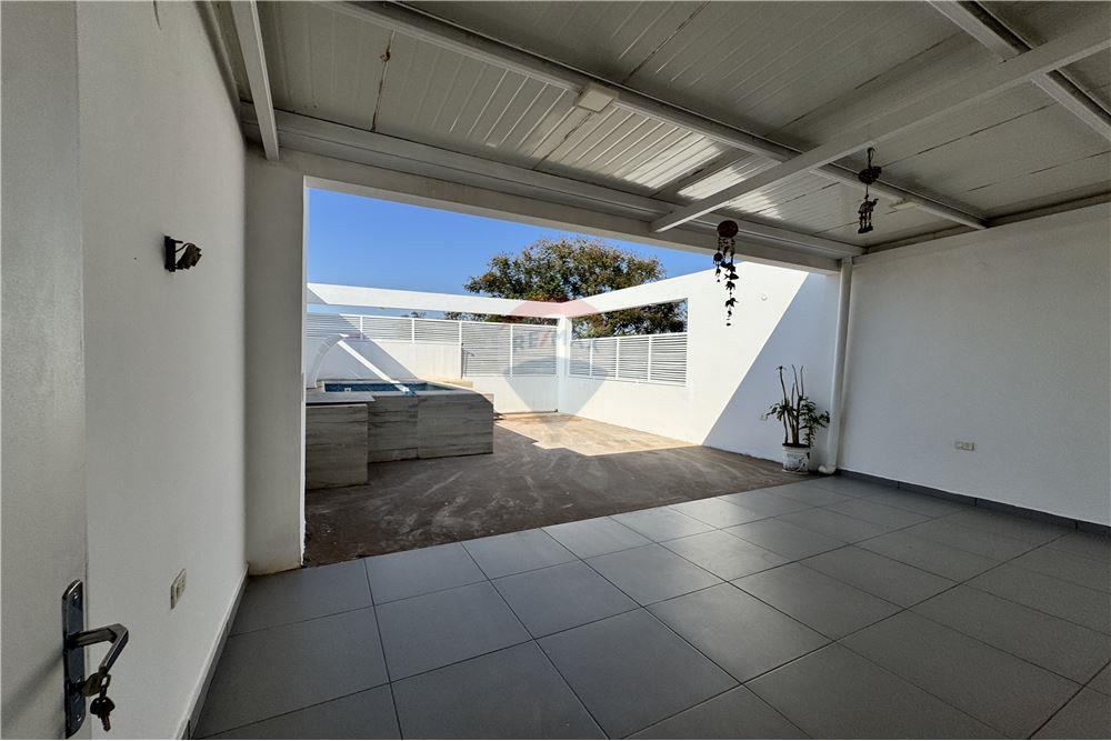 ALQUILER – MODERNO DÚPLEX ZONA RAKIURA -LOMA MERLO   J.A. — foto 3