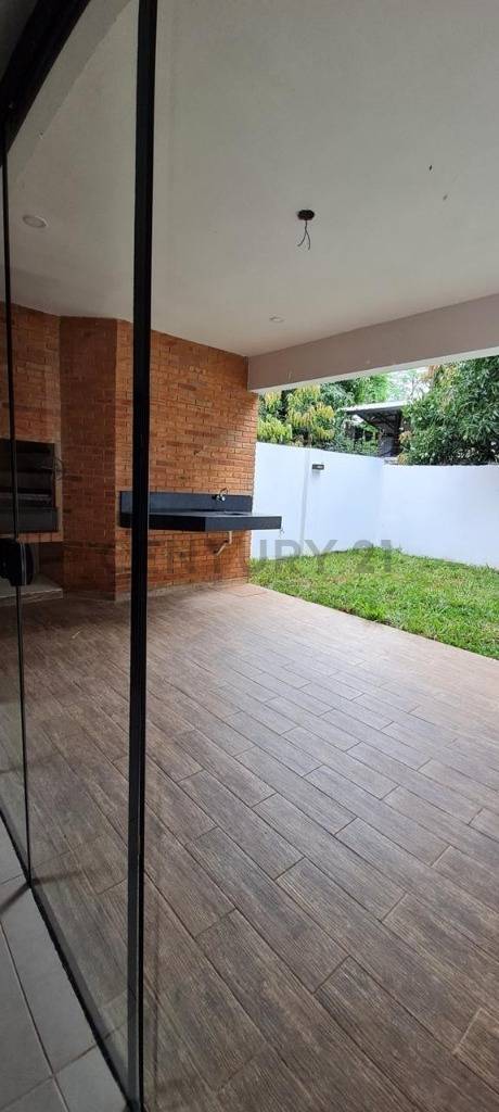 Alquiler de Casa Dúplex en Luque, Central — foto 3