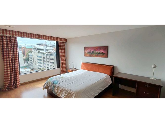 Apartamento de 3 alcobas en venta en Chicó Reservado, Bogotá, 207 m² · foto 8 de 19