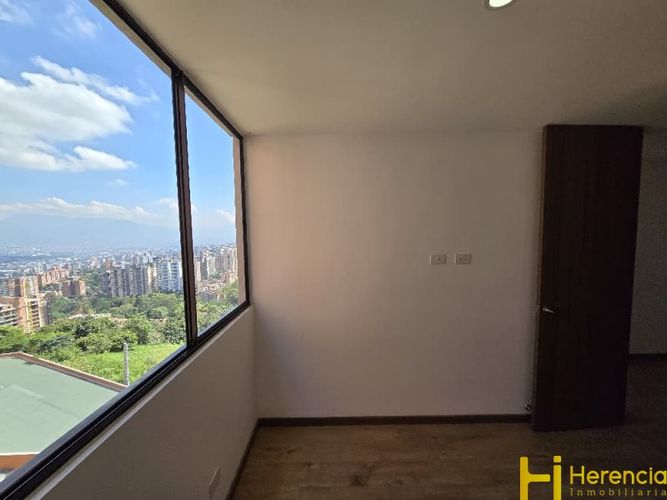 Apartamento de 3 alcobas en arriendo en Loma Del Escobero, Envigado, 110 m² · foto 9 de 24