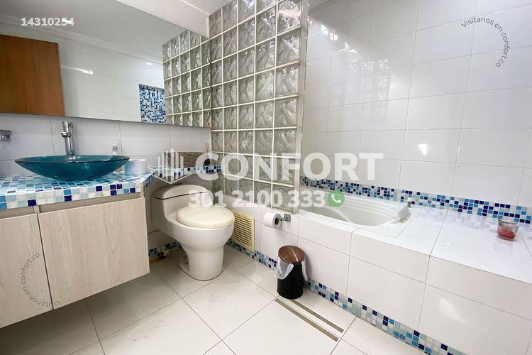 Casa de 4 alcobas en arriendo en Las Lomitas, Sabaneta, 500 m² · foto 11 de 24