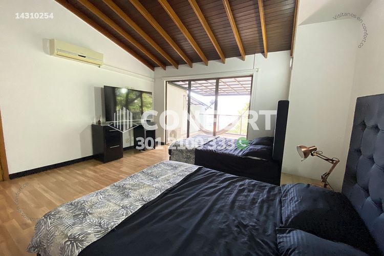 Casa de 4 alcobas en arriendo en Las Lomitas, Sabaneta, 500 m² · foto 9 de 24