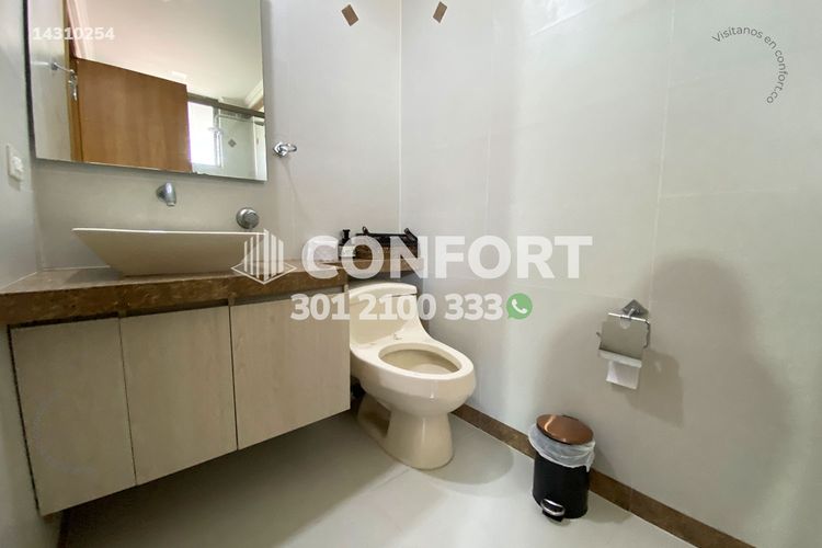 Casa de 4 alcobas en arriendo en Las Lomitas, Sabaneta, 500 m² · foto 15 de 24