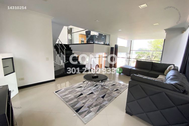 Casa de 4 alcobas en arriendo en Las Lomitas, Sabaneta, 500 m² · foto 21 de 24