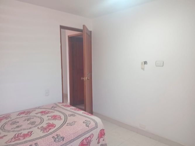 Apartamento de 4 alcobas en arriendo en El Poblado, Medellín, 167 m² · foto 10 de 17