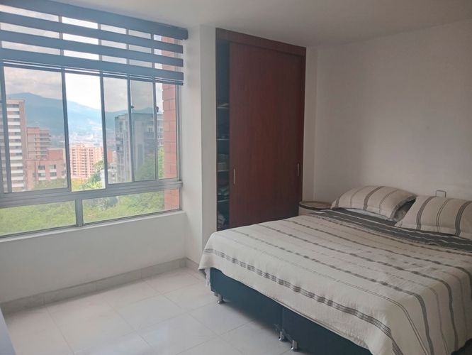 Apartamento de 4 alcobas en arriendo en El Poblado, Medellín, 167 m² · foto 14 de 17