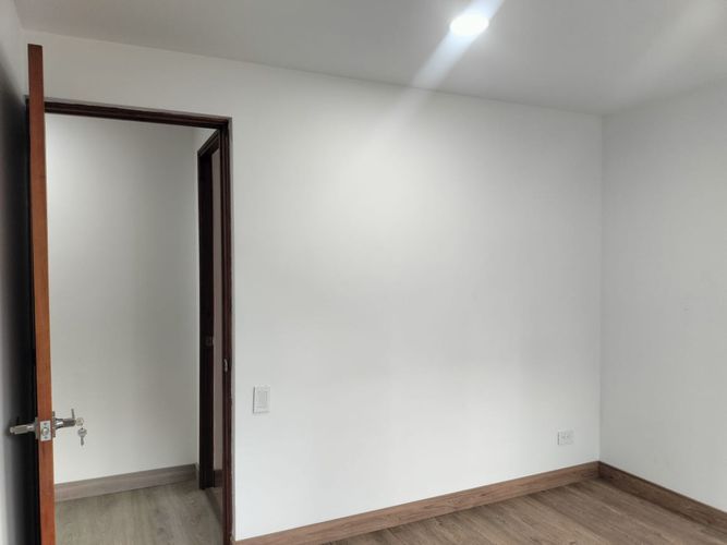 Apartamento de 3 alcobas en arriendo en El Poblado, Medellín, 180 m² · foto 16 de 19