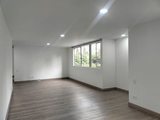 Apartamento de 3 alcobas en arriendo en El Poblado, Medellín, 180 m² · foto 10 de 19