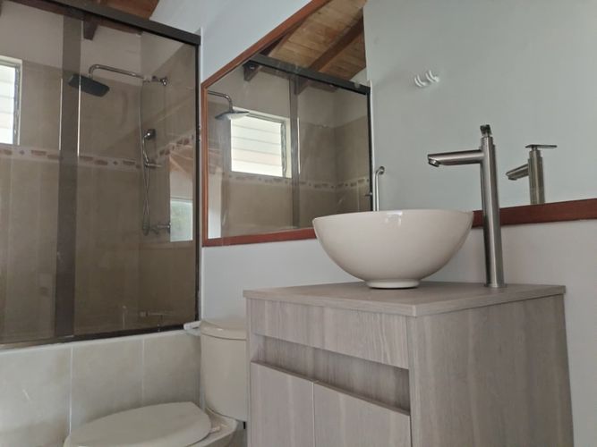 Apartamento de 4 alcobas en arriendo en El Poblado, Medellín, 154 m² · foto 15 de 15