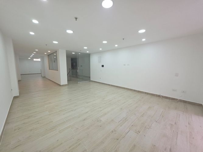 Local en arriendo en Monteazul, Sabaneta, 85 m² · foto 8 de 12