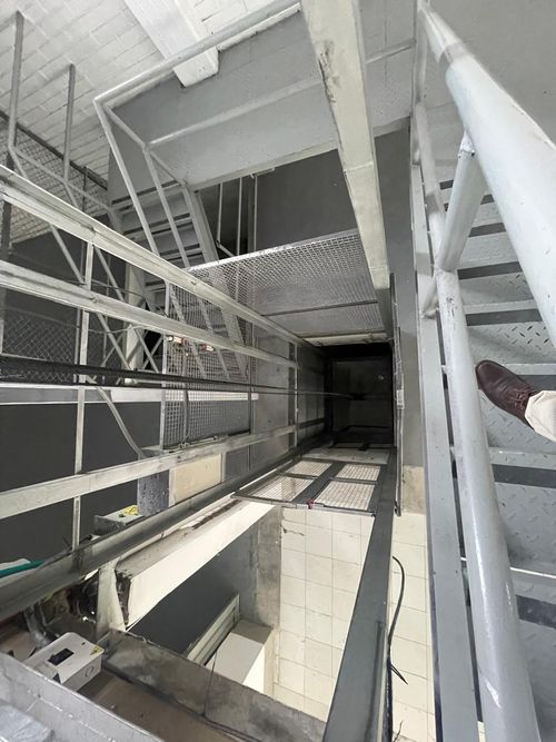 Bodega en arriendo en Primavera, Envigado, 2100 m² · foto 8 de 20