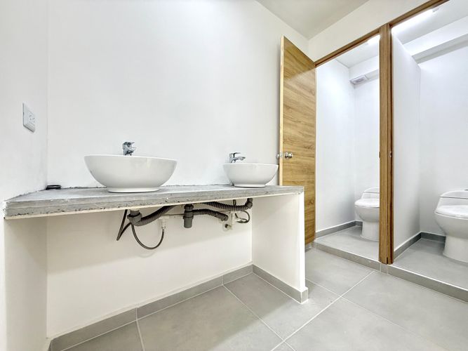 Local en arriendo en Pinares, Pereira, 150 m² · foto 9 de 10