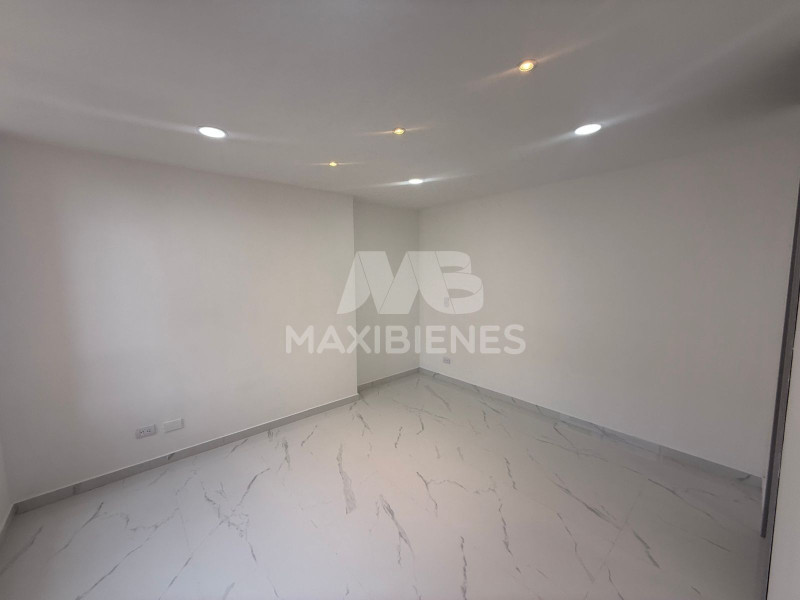 Apartamento en venta en Viviendas del Sur, Medellín 3