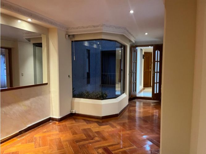 Apartamento de 3 alcobas en venta en La Calleja, Bogotá, 180 m² · foto 5 de 22