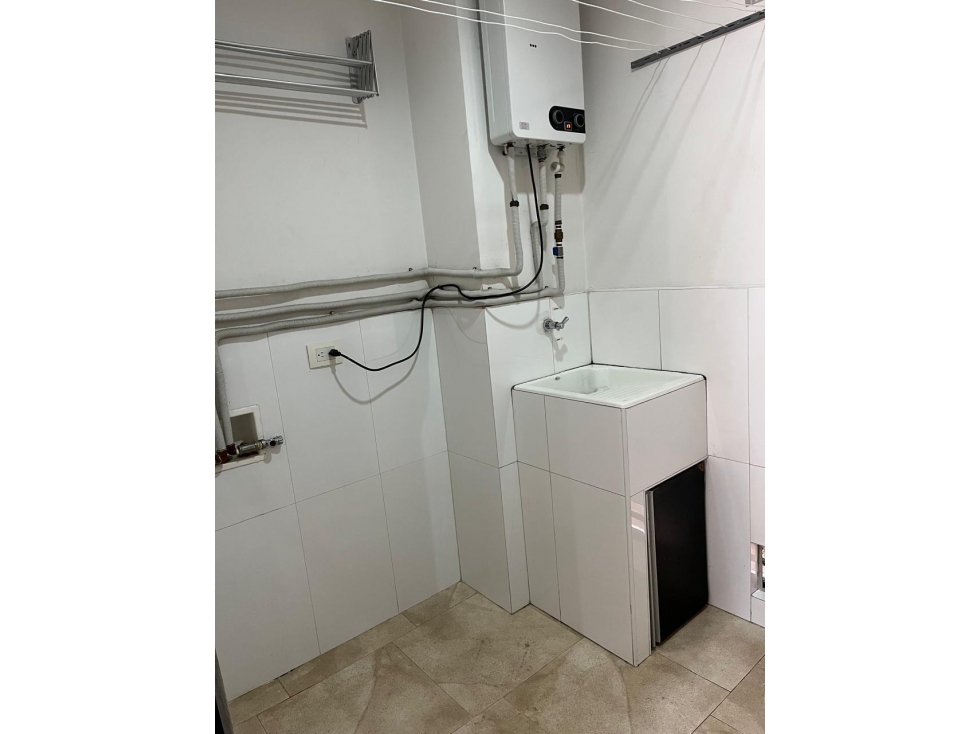 Apartamento en venta en Santa Barbara, Bogotá · foto 4 de 9
