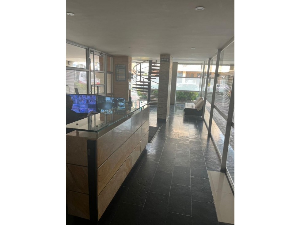 Apartamento en venta en Santa Barbara, Bogotá · foto 7 de 9