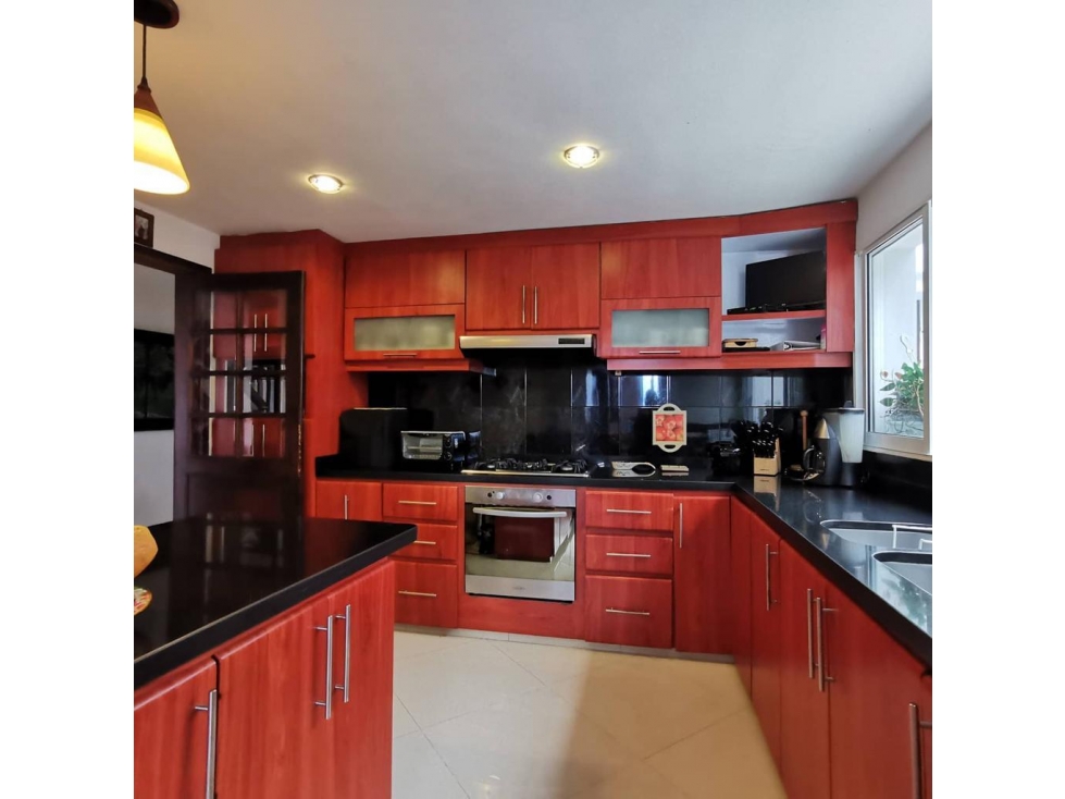 Apartamento en venta en El Refugio, Bogotá · foto 13 de 24