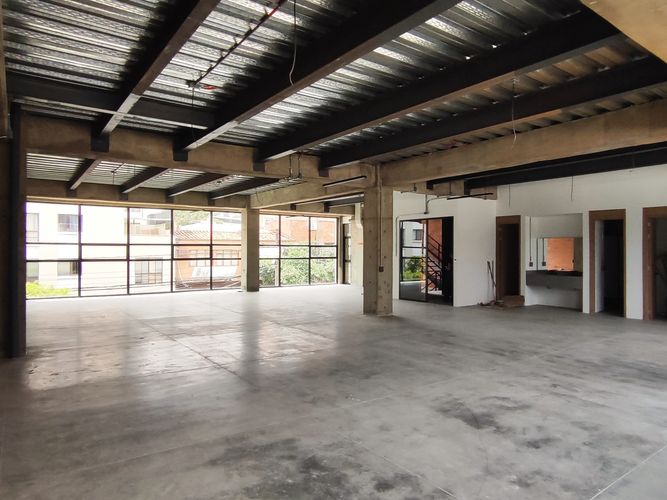 Local en arriendo en Santa Monica, Cali, 205 m² · foto 9 de 14