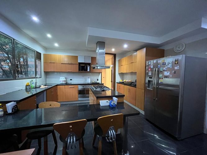 Apartamento de 3 alcobas en arriendo en La Cabrera, Bogotá, 270 m² · foto 8 de 18
