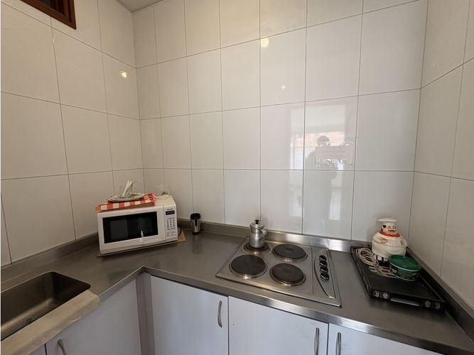 Apartamento de 4 alcobas en arriendo en Chicó Navarra, Bogotá, 200 m² · foto 10 de 16