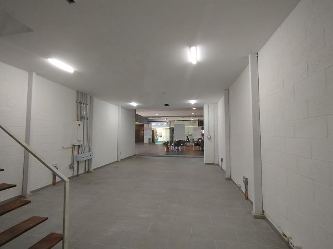 Local en arriendo en El Porvenir, Rionegro, 100 m² · foto 2 de 8