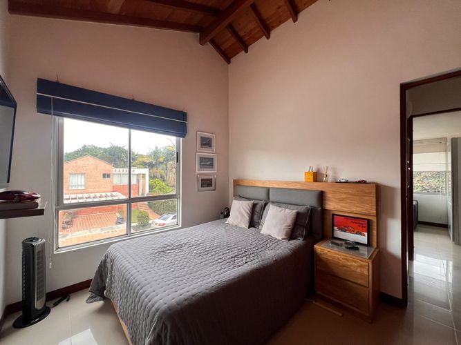 Casa de 4 alcobas en venta en Santa Elena, El Retiro, 184 m² · foto 8 de 13