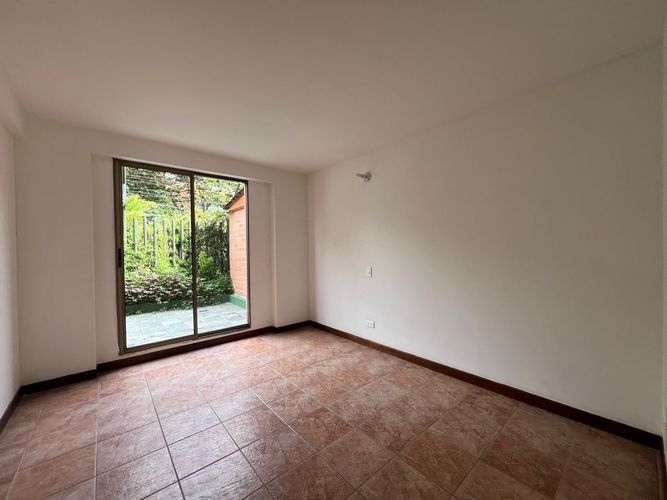 Casa de 3 alcobas en venta en Camino Verde, Envigado, 156 m² · foto 12 de 19