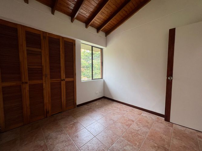 Casa de 3 alcobas en venta en Camino Verde, Envigado, 156 m² · foto 9 de 19