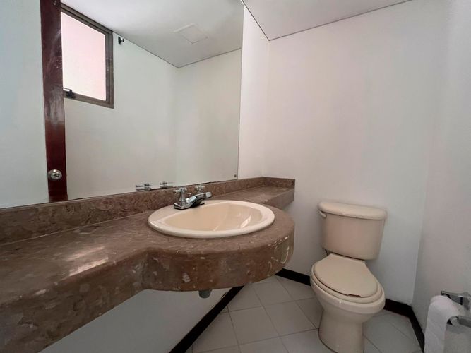 Casa de 3 alcobas en venta en Camino Verde, Envigado, 156 m² · foto 18 de 19