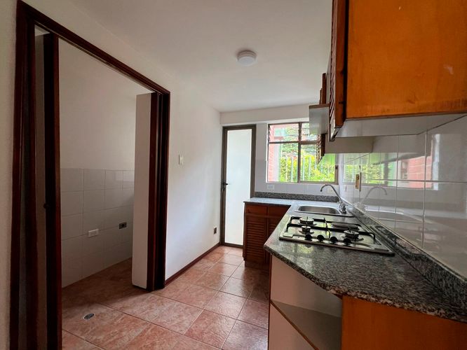 Casa de 3 alcobas en venta en Camino Verde, Envigado, 156 m² · foto 6 de 19