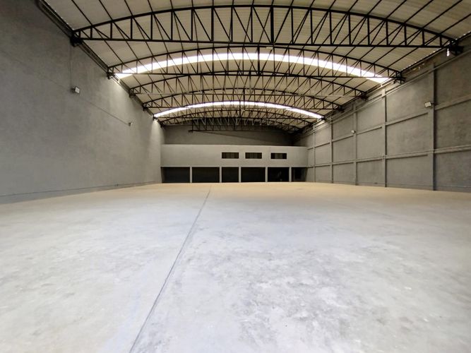 Bodega en arriendo en Guarne, 1513 m² · foto 2 de 8
