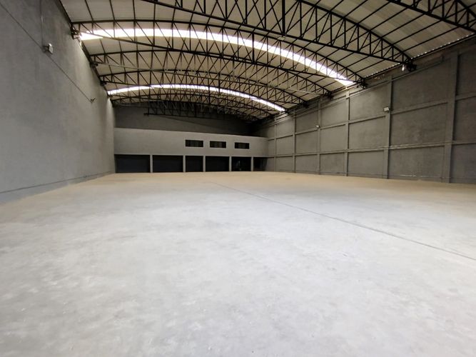Bodega en arriendo en Guarne, 1513 m² · foto 3 de 8
