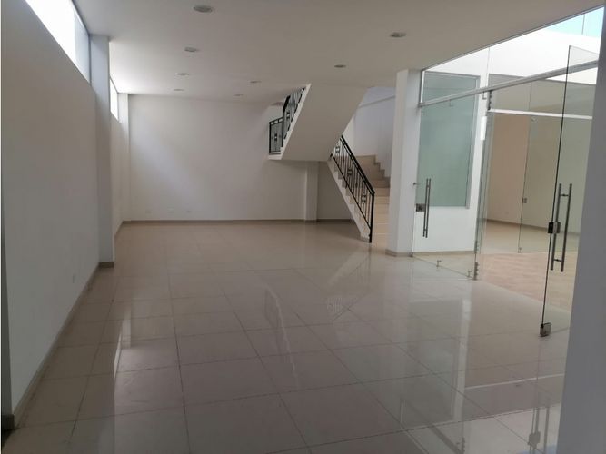Local en arriendo en Centro Historico, Chía, 218 m² · foto 2 de 7