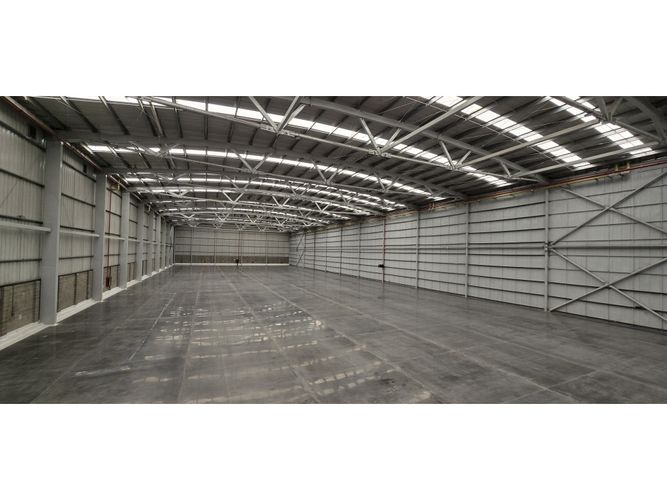 Bodega en arriendo en Siberia, Cota · foto 2 de 18