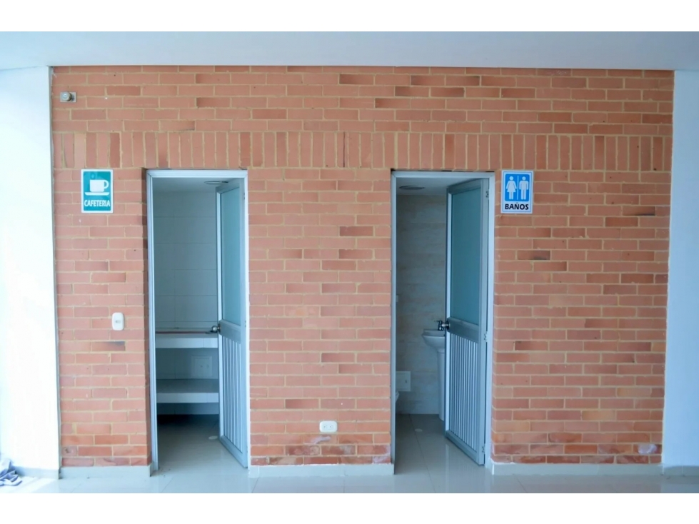 Bodega en arriendo en Cartagenita, Mosquera, 2700 m² · foto 6 de 12