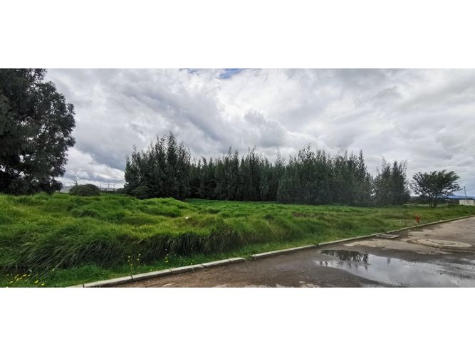 Lote en venta en Siberia, Cota, 3600 m² · foto 2 de 2