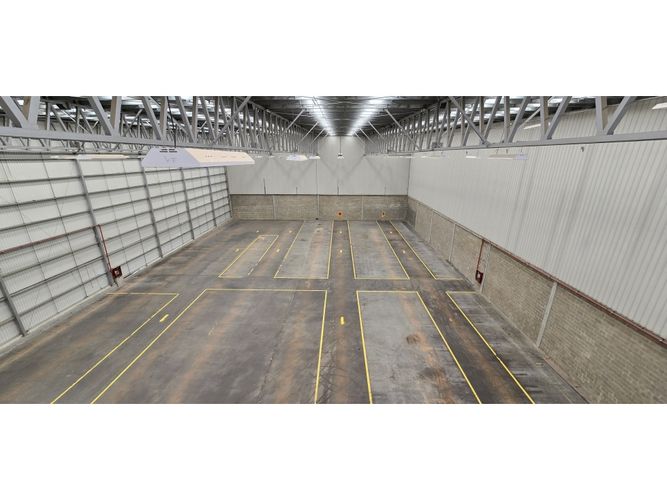 Bodega en venta en Siberia, Cota, 2596 m² · foto 2 de 21