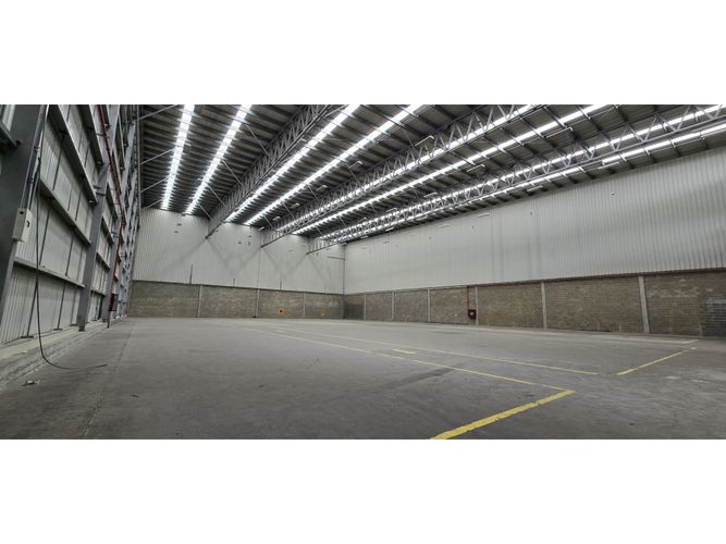 Bodega en venta en Siberia, Cota, 2596 m² · foto 7 de 21