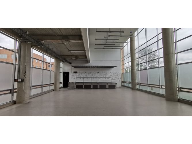 Local en arriendo en Siberia, Cota, 600 m² · foto 2 de 5