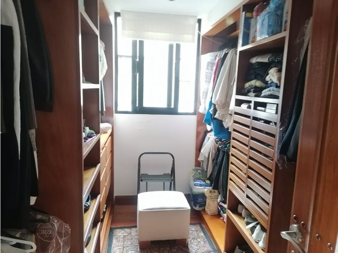 Casa de 4 alcobas en venta en Santa Paula, Bogotá, 597 m² · foto 11 de 24