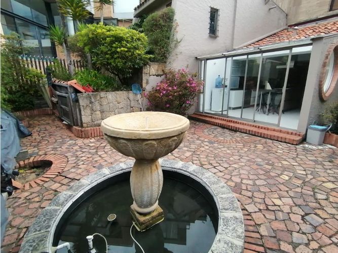 Casa de 4 alcobas en venta en Santa Paula, Bogotá, 597 m² · foto 21 de 24