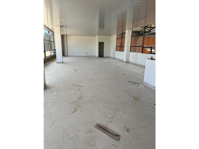 Bodega en arriendo en Zona Centro, Madrid, 1715 m² · foto 5 de 11