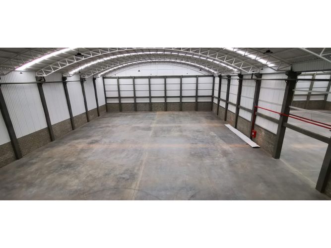 Bodega en arriendo en Siberia, Cota, 2600 m² · foto 5 de 17