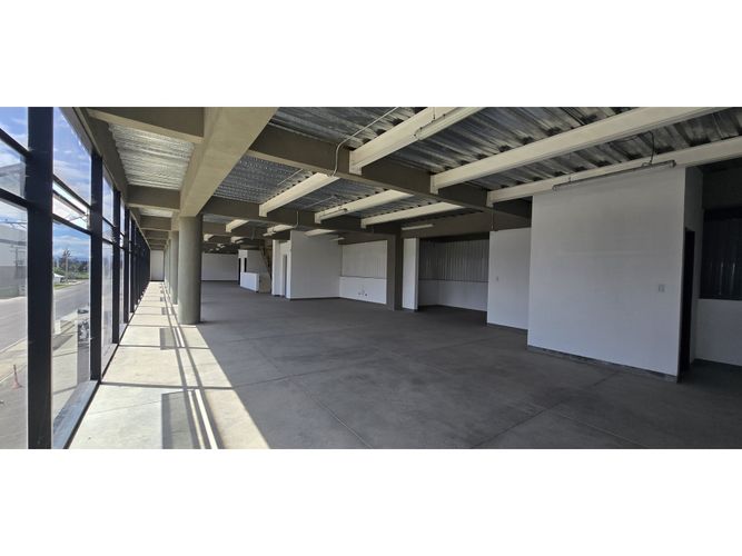 Bodega en arriendo en Siberia, Cota, 2600 m² · foto 15 de 17