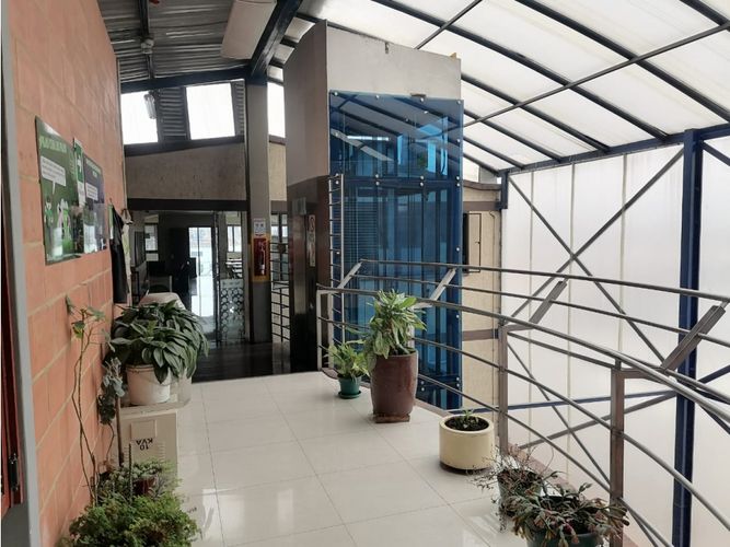 Edificio en venta en Restrepo, Zipaquirá, 1807 m² · foto 18 de 24