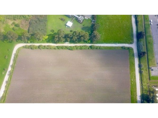 Lote en venta en Siberia, Cota, 31032 m² · foto 4 de 7
