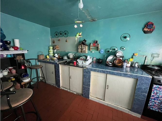 Casa de 6 alcobas en venta en Los Angeles, Madrid, 270 m² · foto 8 de 24