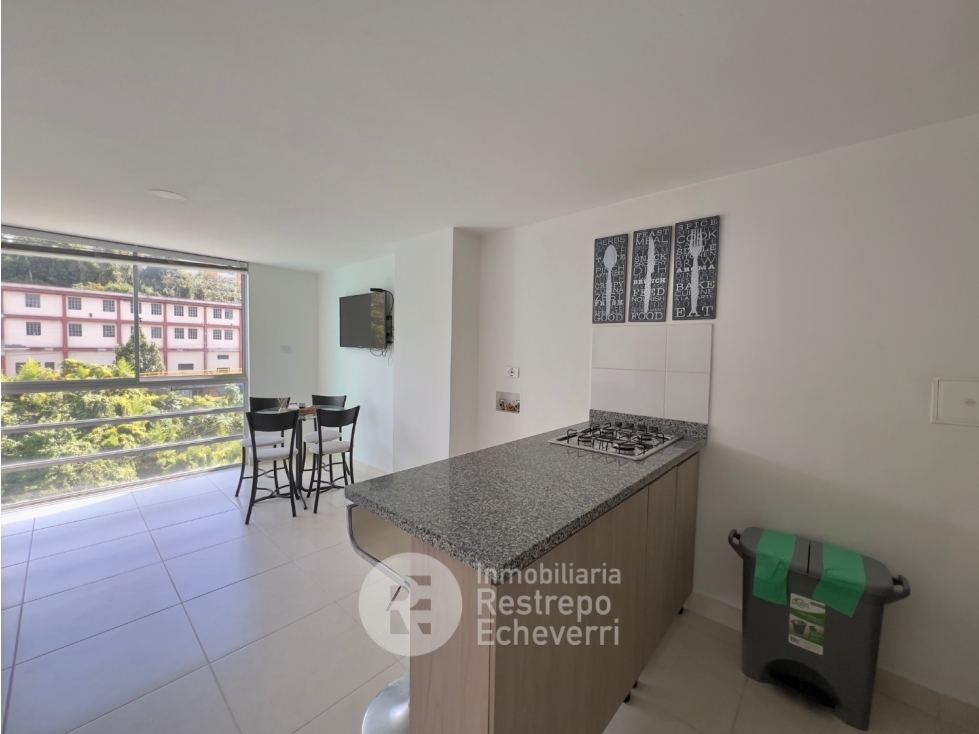 Apartamento en venta en Avenida Kevin Angel, Manizales · foto 3 de 12